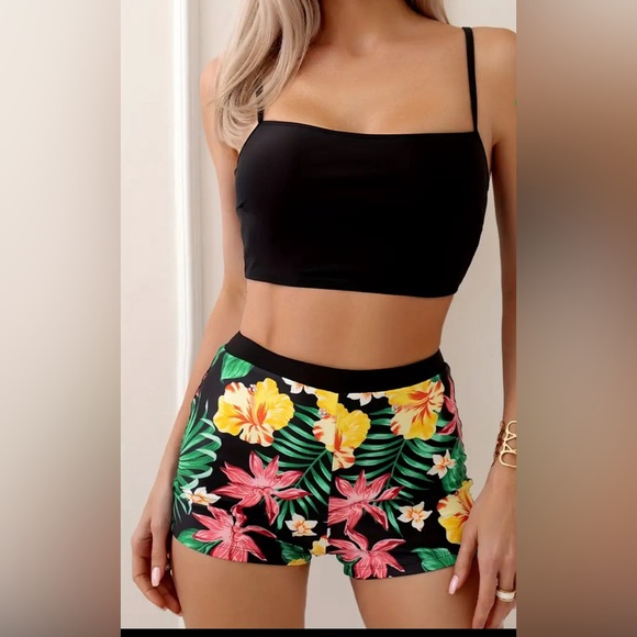 🌼💜NEW Tropical Floral Print Stretchy Black 3 Piece Swimsuit, Spaghetti Straps - Picture 4 of 8